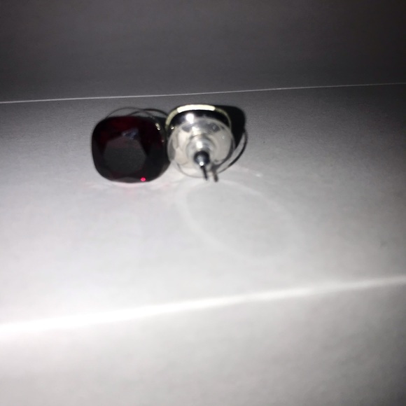 Four sets of beautiful earrings - Picture 9 of 12